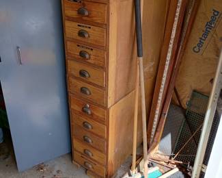 Wood drawers cabinet 