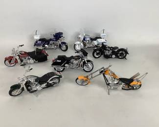 Maisto Harley Davidson and Police Collectible Motorcycles