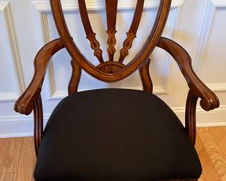 Shield back dining chair