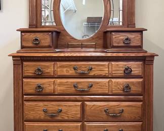 American Drew oak dresser with mirror