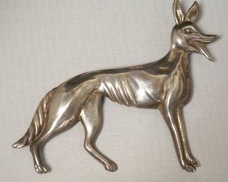 1254	LARGE MEXICO STERLING SILVER DOG PIN, APPROXIMATELY 4 1/2 IN W X 3 1/2 H, .83 TOZ
