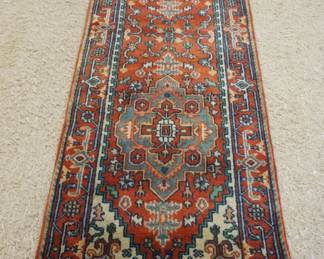 1153	ANTIQUE PERSIAN RUG, APPROXIMATELY 2 FT 11 IN X 5 FT 6 IN
