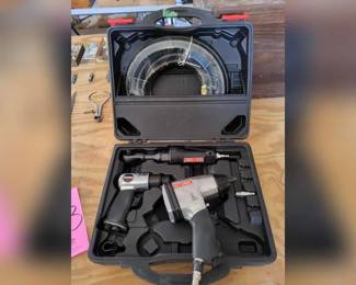 Lot 53: Craftsman 3pc air tool set w/ hose & case (LIKE NEW)