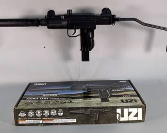 Umarex Mini UZI .177 Cal Air Gun, Folding Stock, Paperwork, In Box