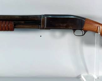 Remington 10 12 ga Pump Action Shotgun SN# 258939, Rubber Butt Cover