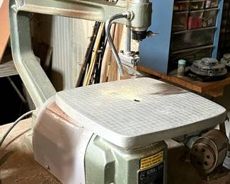 Central Machinery 20inch Scroll Saw In Basement 