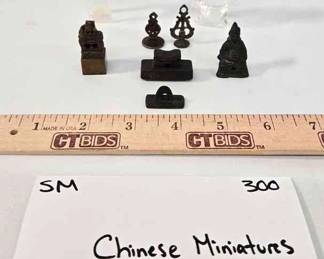 CHINESE MINIATURES LOT
