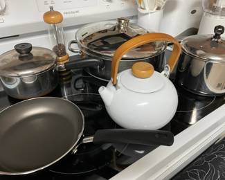 Assorted, Clean, High-Quality, Kitchenware