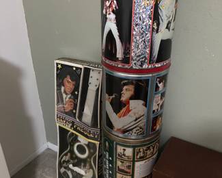 Elvis collectible plates and other memorabilia