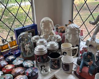 Elvis collectible plates and other memorabilia