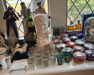Elvis collectible plates and other memorabilia