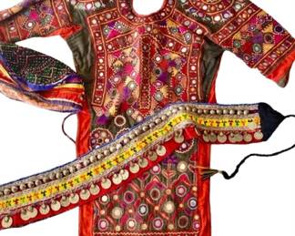 Vintage World Fashions