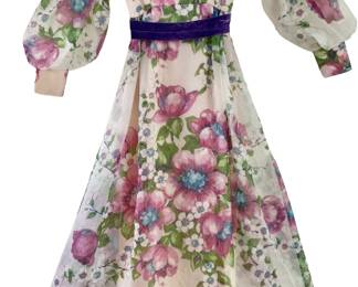 Beautiful 70s Flowy Gown