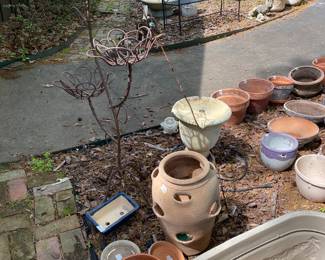 Yard art, strawberry jar planter, fountain & small pots