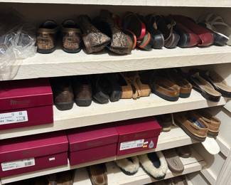 Master closet 
Women’s shoes 9, 9 1/2, 10 sizes