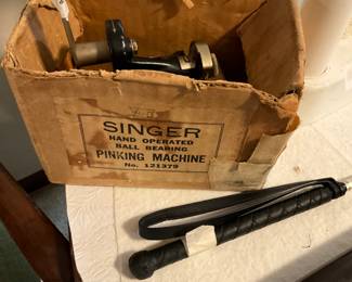 Vintage Singer pinking machine in original box