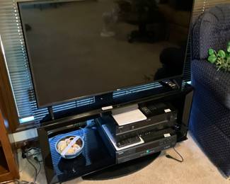 LG TV - TV stand, and electronics 