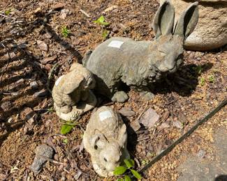 Rabbit yard art 