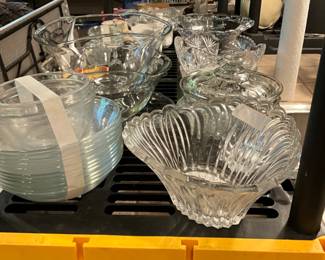 Clear glass bowls, plates & bowl set, covered glass bowl, along with vintage sided bowls  (2)