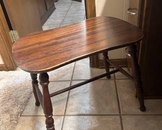 Vanity stool in master bathroom