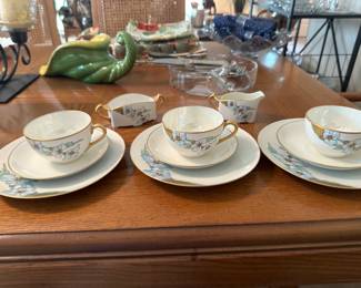 Noritake 1951 tea service inscribed so cute!