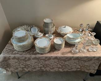 Noritake 1940’s? Floral 80 plus piece
