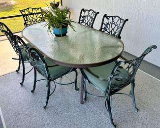 Wrought Iron / Glass Lanai Table with Chairs.