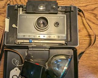 Vintage Polaroid Camera - Camera Light