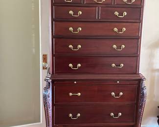 Stunning highboy with matching chest of drawers. 