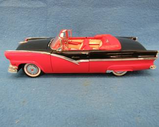 Lot 289. Sun Star 1956 Ford Sunliner.  1:18 scale die-cast car