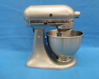 Lot 54. KitchenAid Ultra Power mixer in good condition