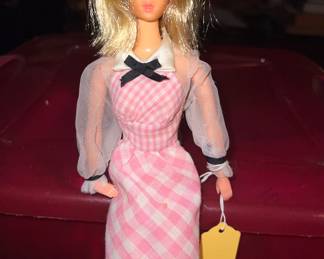 Twist and turn Barbie 