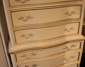 DIXIE CHEST OF DRAWERS