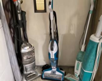 Assortment of vacuums 