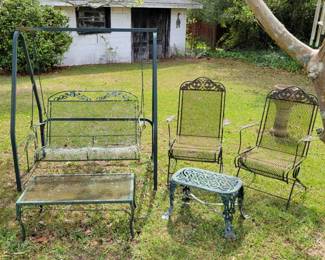 "Spring Fever" in New Ellenton, SC. Starts Closing Sat 4/20 at 8pm. Pickup is Mon 4/22 from 2-6pm. Please click here to view more photos, descriptions, and current bids: https://ctbids.com/estate-sale/27683