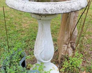 "Spring Fever" in New Ellenton, SC. Starts Closing Sat 4/20 at 8pm. Pickup is Mon 4/22 from 2-6pm. Please click here to view more photos, descriptions, and current bids:&nbsp;https://ctbids.com/estate-sale/27683