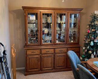 Washington/WI Large Lighted China Cabinet with Leaded glass doors and mirrored back. (2 pieces)