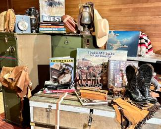 Large Metal Chest / Western Items