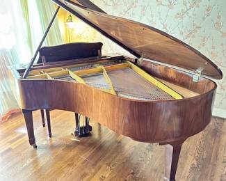 Young Chang Parlour Grand Piano 6’ 
Nice finish Current Appraisal & info to move for the new buyer ! c1979
Classical Musician /Player will demonstrate the sound at the opening of our Sale. :)
