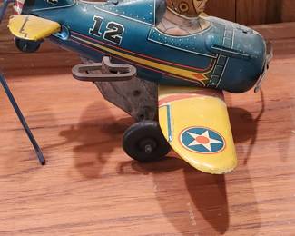 VINTAGE MARX TIN WIND UP ROLL-OVER AIRPLANE