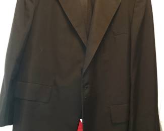 Tux with pant (no size noted) however, it looks like a 42 long.