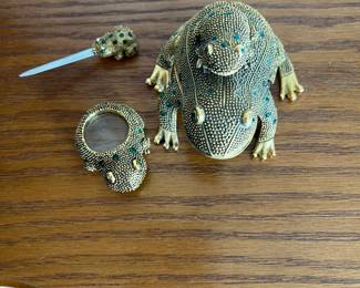 Vintage Bombay Brass Frog Piggy Back 3 pc desk set emerald