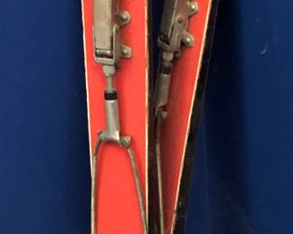 Vintage Skiis