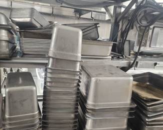 stainless steel prep containers and line serve containers