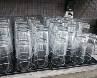 barware and glassware