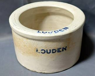 Vintage Louden Mineral Feeder Crock, 4.5" Tall x 7.5" Diameter