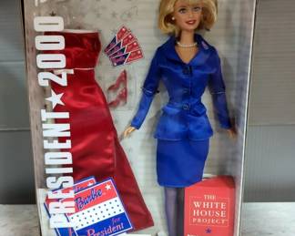 Barbie For President, 2000 Toys R Us Exclusive, In Box