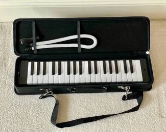 Schoenhut melodica keyboard.