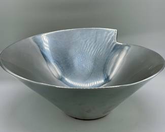 Number modernist bowl.