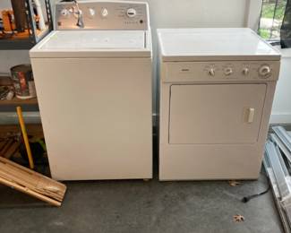 Washer and dryer (more pictures and decription tomorrow)